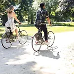 コンシャス ミュージアム スクエア