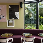 コンシャス ミュージアム スクエア