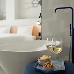 コンシャス ミュージアム スクエア ホテル