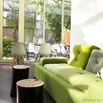 ホテル コンシャス ミュージアム スクエア