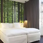 ホテル コンシャス ミュージアム スクエア