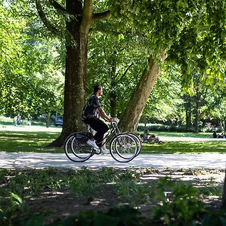 Hotel Conscious Museum Square