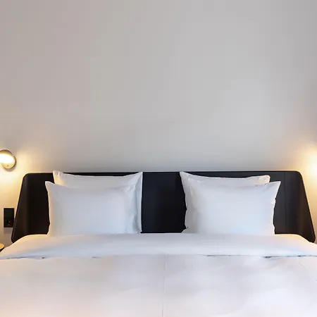 Hotel Conscious Museum Square