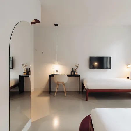 Conscious Museum Square Hotel