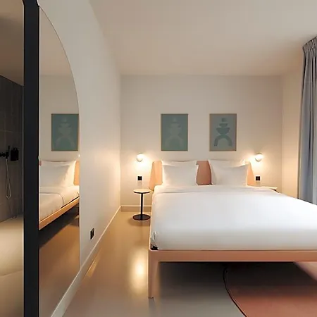 Conscious Museum Square 4* אמסטרדם