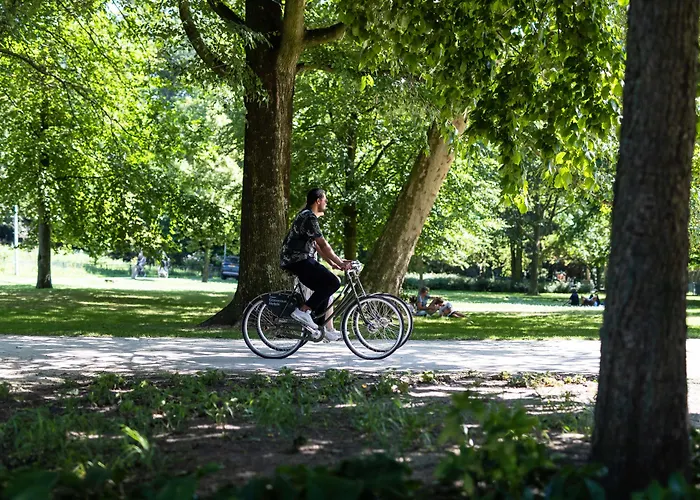 מלון Conscious Museum Square