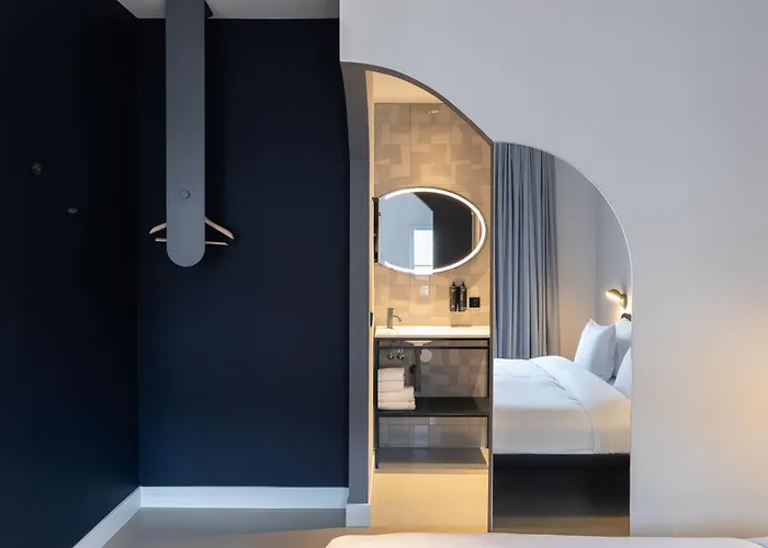 Conscious Museum Square אמסטרדם