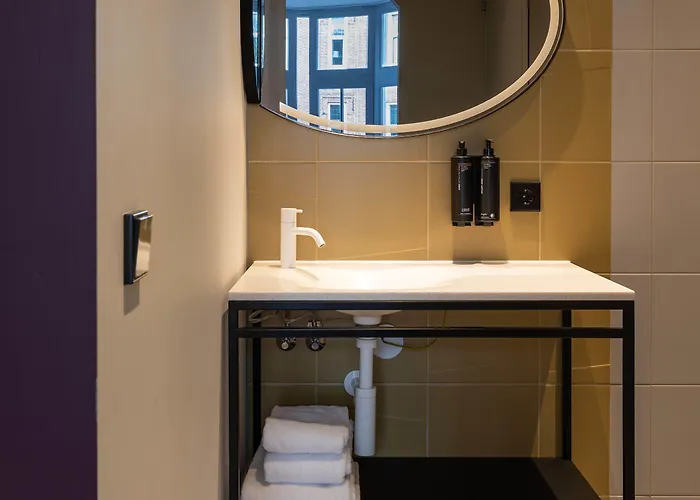 מלון Conscious Museum Square