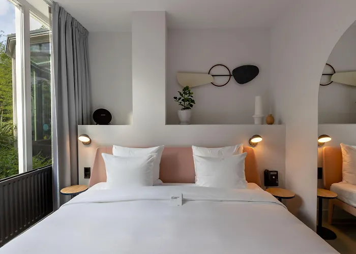 ホテル コンシャス ミュージアム スクエア アムステルダム