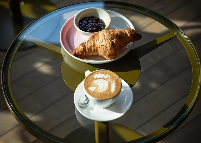 コンシャス ミュージアム スクエア ホテル 4*