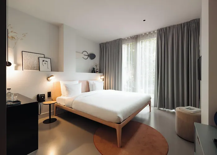 Conscious Museum Square אמסטרדם