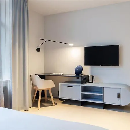 Conscious Museum Square Otel 4*