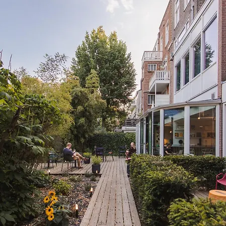 コンシャス ミュージアム スクエア 4*