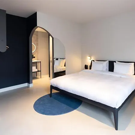 كونشيز ميوزيم سكوير 4* أمستردام