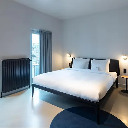 كونشيز ميوزيم سكوير فندق 4*