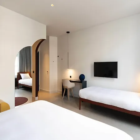 فندق كونشيز ميوزيم سكوير 4*
